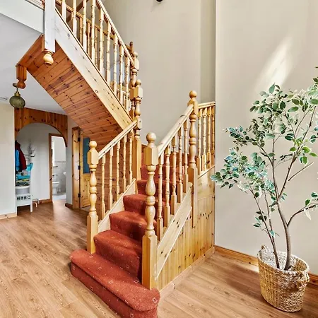 Large Spacious In Feriehus Killarney
