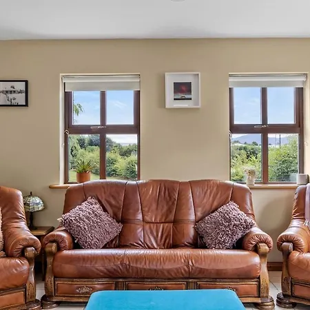 Large Spacious In * Killarney